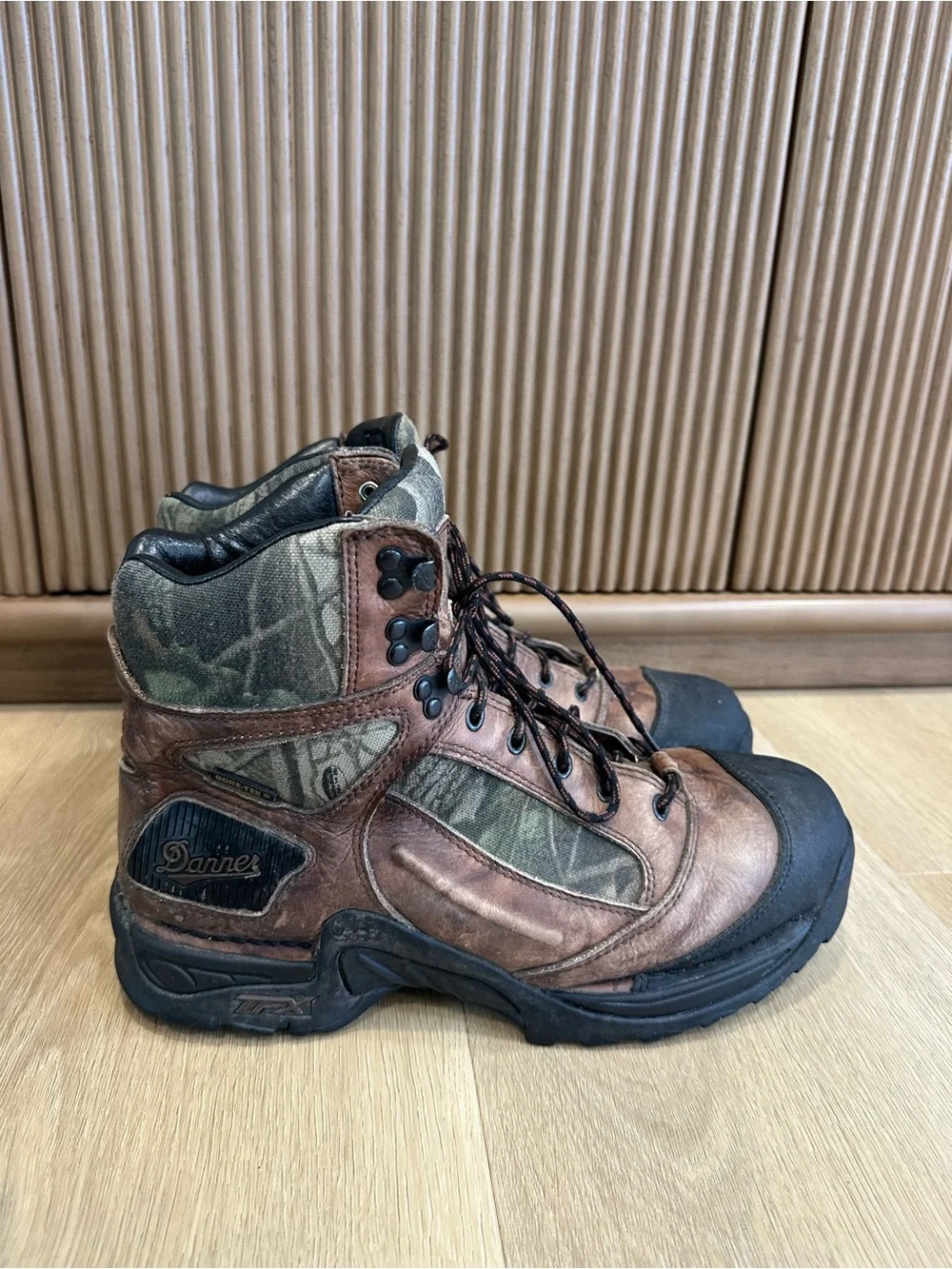 Danner Men's 6 inches Brown & Green Hunting Boots  size 11.5